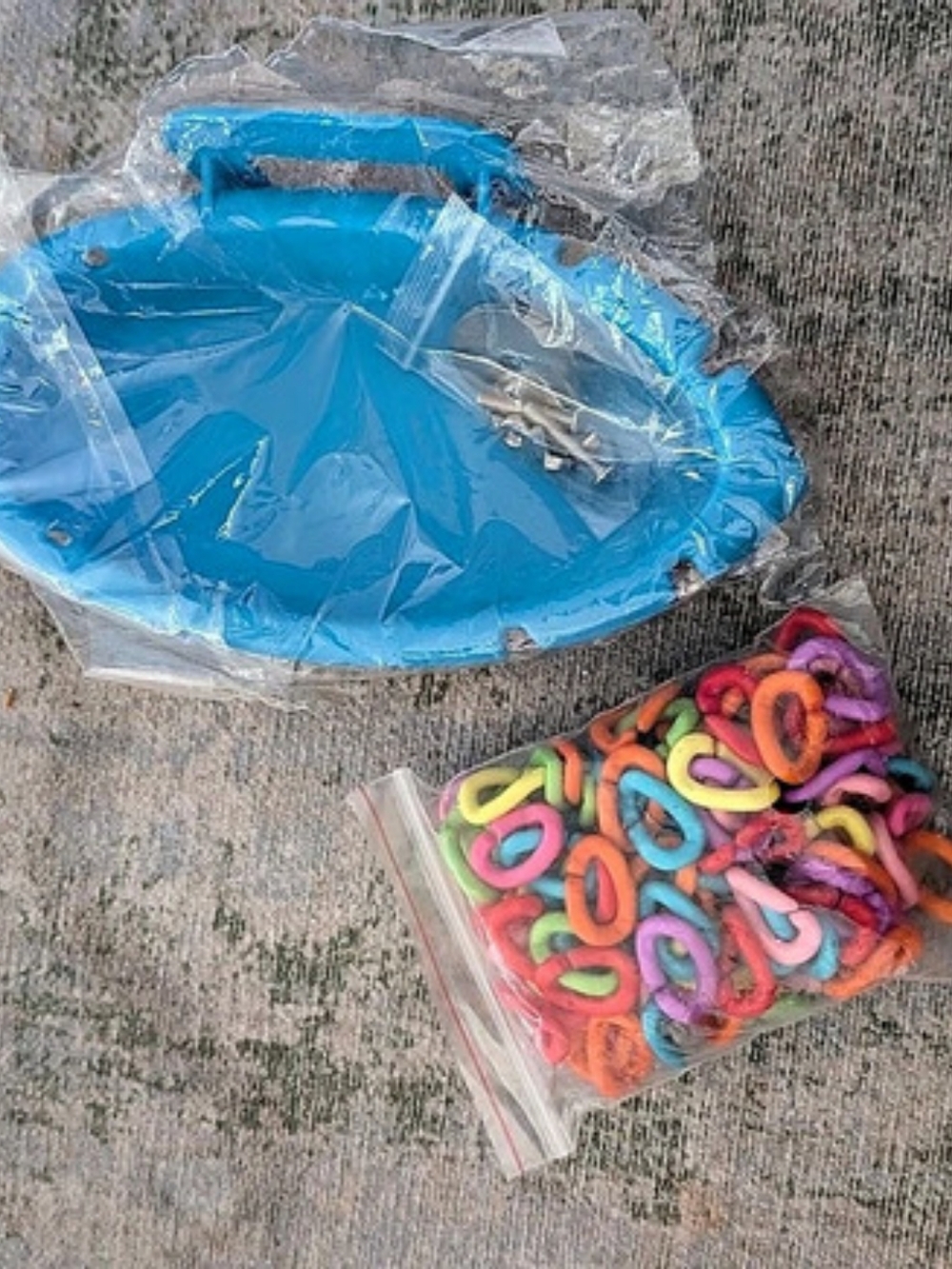 New Set Of Bird Bath Tray And Bird Toy Swing Plastic Links